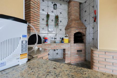 Apartamento à venda com 98m², 3 quartos e 2 vagas Apartamento à venda com 98m², 3 quartos e 2 vagasÁrea comum - Churrasqueira