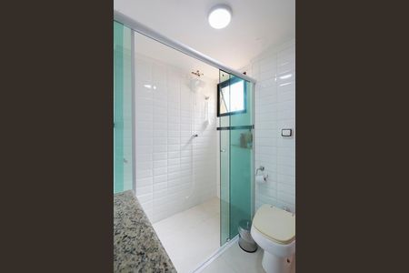 Apartamento à venda com 98m², 3 quartos e 2 vagas Apartamento à venda com 98m², 3 quartos e 2 vagasBanheiro da Suíte