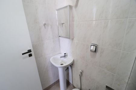 Apartamento para alugar com 340m², 5 quartos e 3 vagasBanheiro de serviço