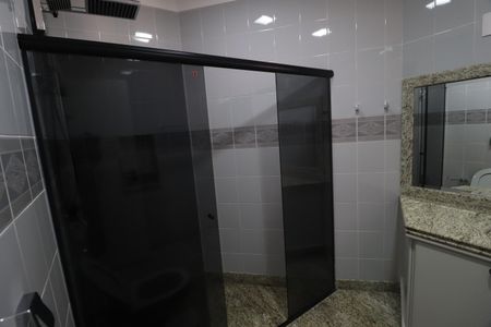 Apartamento para alugar com 340m², 5 quartos e 3 vagasBanheiro Suíte 1