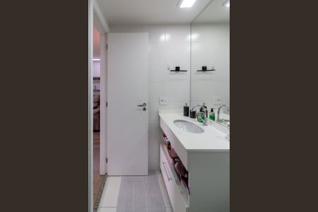Apartamento à venda com 61m², 2 quartos e 1 vagaBanheiro