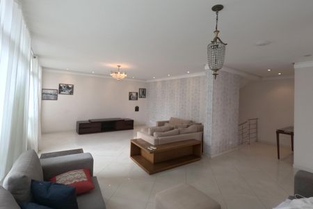 Apartamento para alugar com 480m², 5 quartos e 6 vagasQuarto