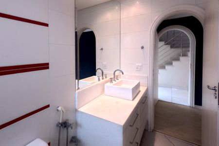 Apartamento para alugar com 480m², 5 quartos e 6 vagasBanheiro do Quarto 3