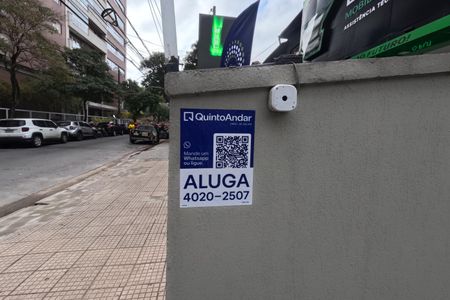 Apartamento para alugar com 480m², 5 quartos e 6 vagasPlaca