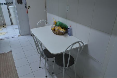 Apartamento à venda com 180m², 4 quartos e 1 vagaCozinha