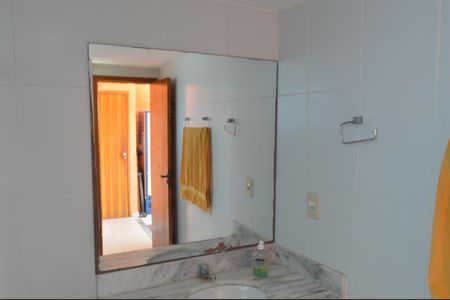 Apartamento à venda com 180m², 4 quartos e 1 vagaBanheiro 2