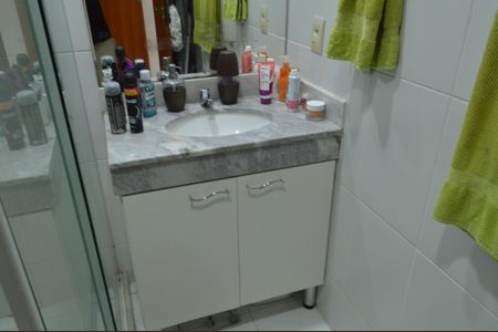 Apartamento à venda com 180m², 4 quartos e 1 vagaBanheiro da Suíte