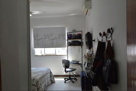 Apartamento à venda com 180m², 4 quartos e 1 vagaSuíte