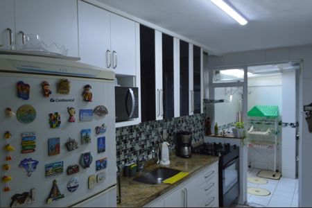 Apartamento à venda com 180m², 4 quartos e 1 vagaCozinha