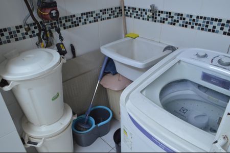 Apartamento à venda com 180m², 4 quartos e 1 vagaÁrea de Serviço