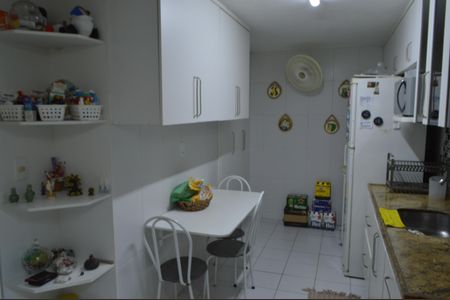 Apartamento à venda com 180m², 4 quartos e 1 vagaCozinha