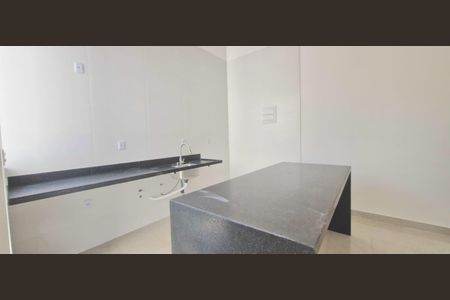 Casa à venda com 250m², 3 quartos e 3 vagasSala/Cozinha