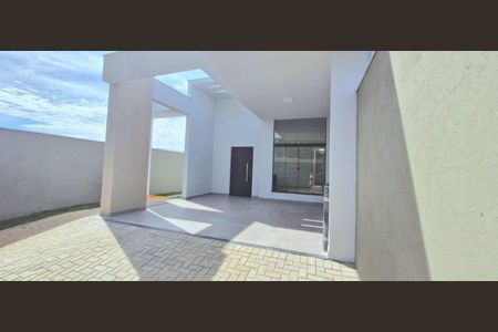 Casa à venda com 250m², 3 quartos e 3 vagasÁrea comum