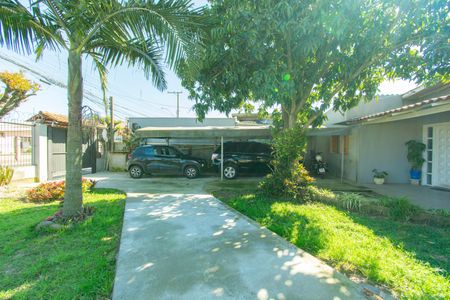 Casa à venda com 176m², 4 quartos e 2 vagas Casa à venda com 176m², 4 quartos e 2 vagasÁrea Externa