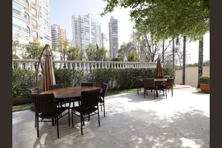 Apartamento à venda com 425m², 5 quartos e 6 vagasÁrea comum - Churrasqueira