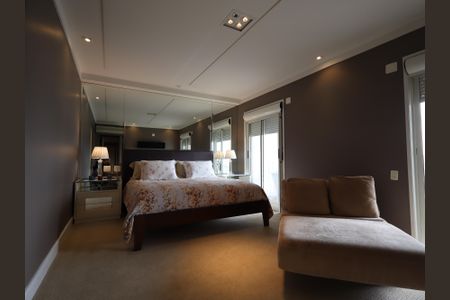 Apartamento à venda com 425m², 5 quartos e 6 vagasSuíte 4