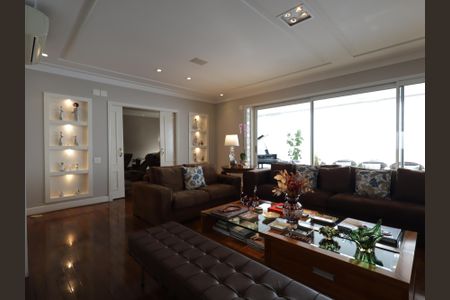 Apartamento à venda com 425m², 5 quartos e 6 vagasSala