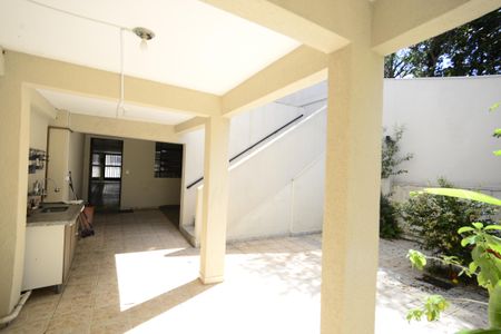 Casa à venda com 330m², 3 quartos e 7 vagasÁrea Externa