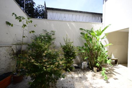 Casa à venda com 330m², 3 quartos e 7 vagasÁrea Externa