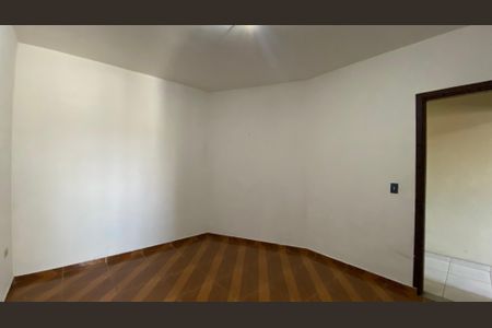 Casa à venda com 320m², 4 quartos e 9 vagas Casa à venda com 320m², 4 quartos e 9 vagasQuarto 2