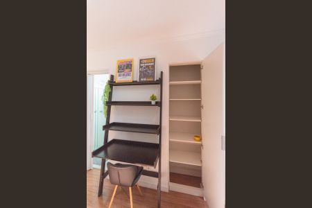 Apartamento à venda com 44m², 1 quarto e sem vaga Apartamento à venda com 44m², 1 quarto e sem vagaSala/Quarto