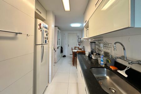 Apartamento à venda com 72m², 2 quartos e 1 vaga Apartamento à venda com 72m², 2 quartos e 1 vagaCozinha