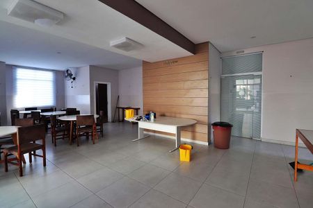 Apartamento à venda com 65m², 2 quartos e 2 vagasÁrea comum - Salão de festas