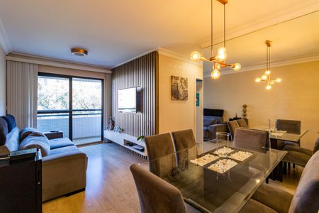 Apartamento à venda com 69m², 2 quartos e 2 vagasSala