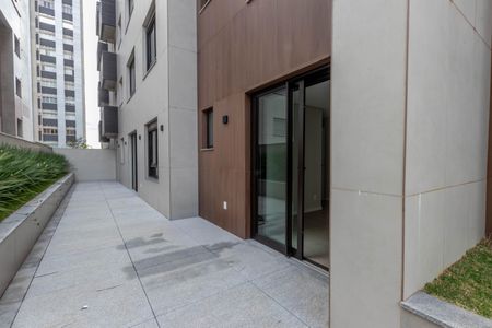Apartamento à venda com 131m², 2 quartos e 2 vagas Apartamento à venda com 131m², 2 quartos e 2 vagasTerraço