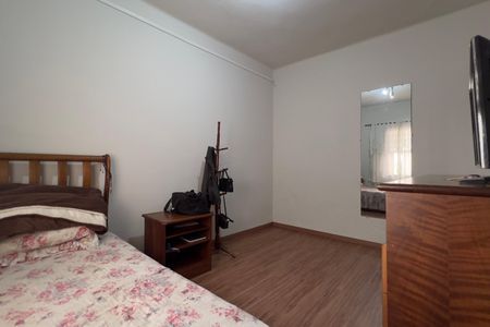 Casa à venda com 500m², 2 quartos e 2 vagas Casa à venda com 500m², 2 quartos e 2 vagasQuarto 2