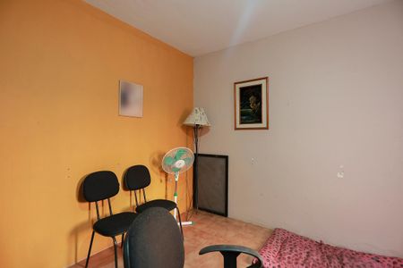 Casa à venda com 280m², 4 quartos e 4 vagas Casa à venda com 280m², 4 quartos e 4 vagasQuarto de serviço