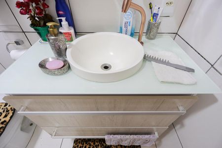 Casa à venda com 280m², 4 quartos e 4 vagas Casa à venda com 280m², 4 quartos e 4 vagasBanheiro Social