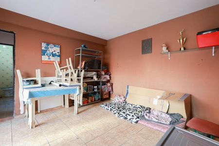 Casa à venda com 280m², 4 quartos e 4 vagas Casa à venda com 280m², 4 quartos e 4 vagasGaragem