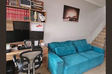 Casa à venda com 170m², 3 quartos e 2 vagasSala