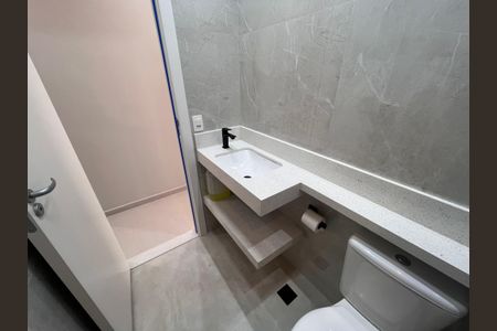 Apartamento à venda com 70m², 3 quartos e 1 vaga Apartamento à venda com 70m², 3 quartos e 1 vagaBanheiro