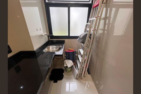 Apartamento à venda com 70m², 3 quartos e 1 vaga Apartamento à venda com 70m², 3 quartos e 1 vagaÁrea de Serviço