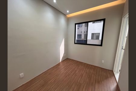 Apartamento à venda com 70m², 3 quartos e 1 vaga Apartamento à venda com 70m², 3 quartos e 1 vagaSuite