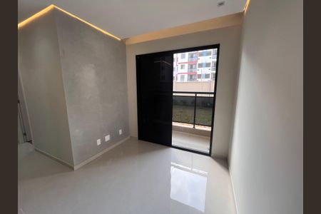 Apartamento à venda com 70m², 3 quartos e 1 vaga Apartamento à venda com 70m², 3 quartos e 1 vagaSala