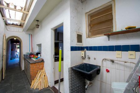 Casa à venda com 136m², 2 quartos e 2 vagas Casa à venda com 136m², 2 quartos e 2 vagasÁrea de serviço