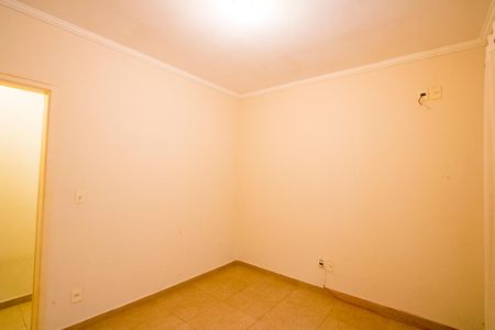 Casa à venda com 136m², 2 quartos e 2 vagas Casa à venda com 136m², 2 quartos e 2 vagasQuarto 2 - Suíte