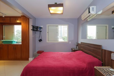 Apartamento à venda com 100m², 2 quartos e 2 vagasSuíte