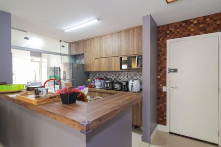 Apartamento à venda com 100m², 2 quartos e 2 vagasCozinha