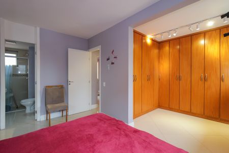 Apartamento à venda com 100m², 2 quartos e 2 vagasSuíte