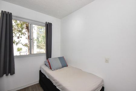 Quarto 1 de apartamento para alugar com 2 quartos, 42m² em Jardim Helga, São Paulo