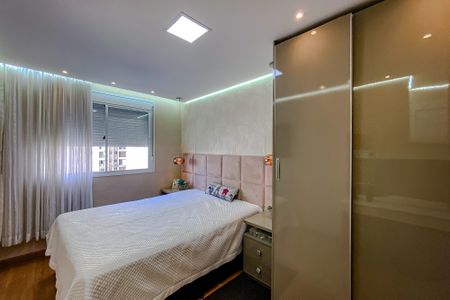 Apartamento à venda com 65m², 2 quartos e 2 vagasQuarto 2 - Suíte