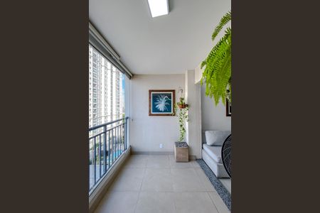 Apartamento à venda com 65m², 2 quartos e 2 vagasVaranda da Sala