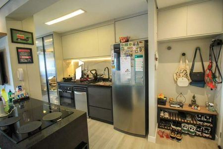 Apartamento à venda com 67m², 2 quartos e 1 vaga
