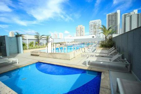 Apartamento à venda com 67m², 2 quartos e 1 vaga