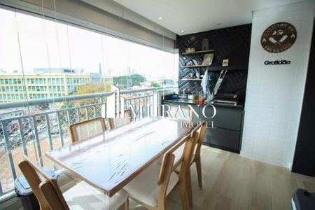 Apartamento à venda com 67m², 2 quartos e 1 vaga