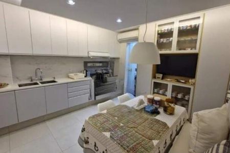 Apartamento à venda com 117m², 3 quartos e 1 vaga